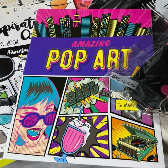 LADIES SASSY GIFT SET - Picture 2 of 16